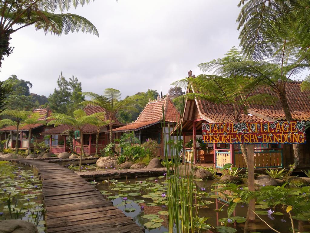 Jadul Village Resort Lembang Eksteriør billede