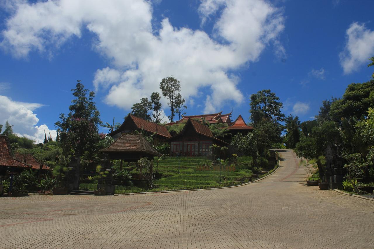 Jadul Village Resort Lembang Eksteriør billede