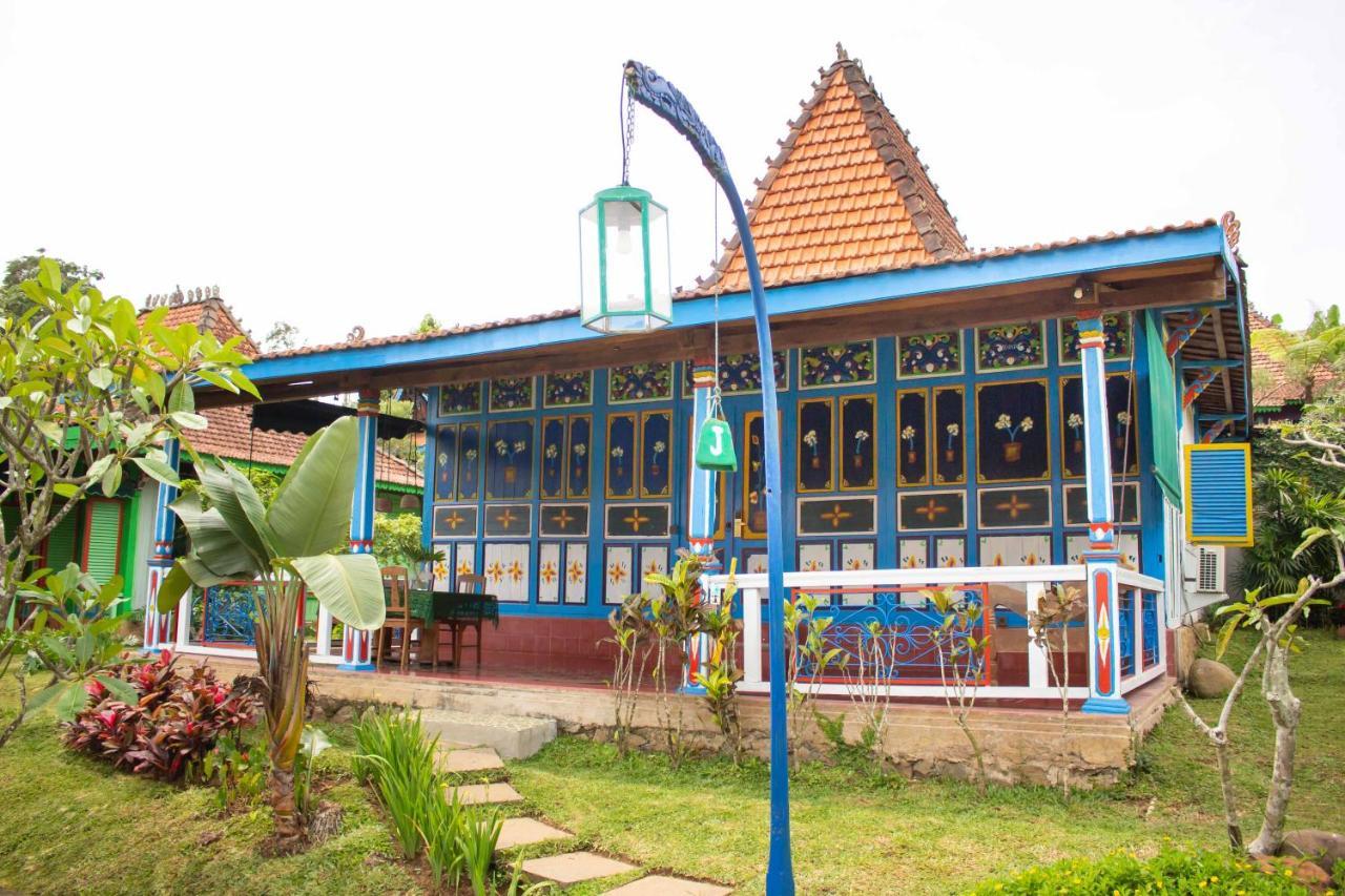 Jadul Village Resort Lembang Eksteriør billede